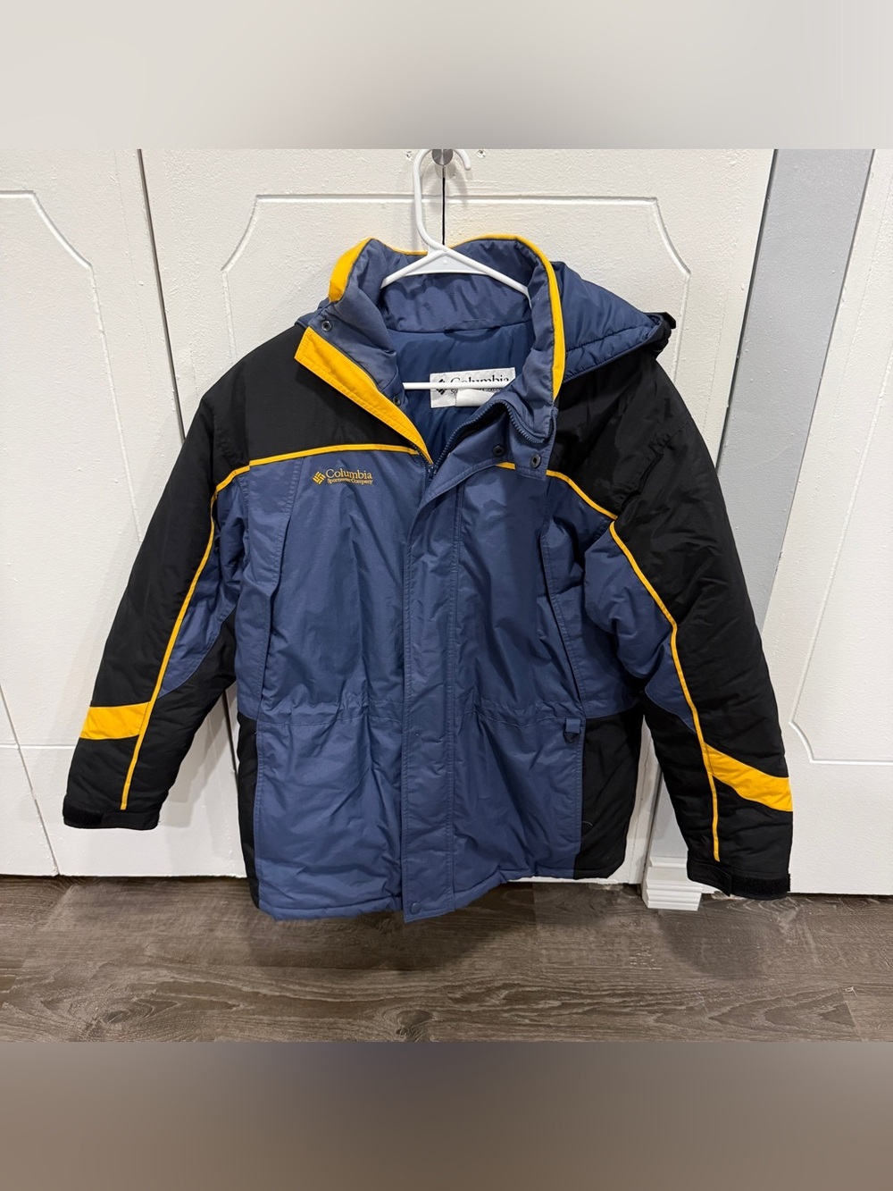 Columbia Blue, Black and Yellow Winter Ski Jacket